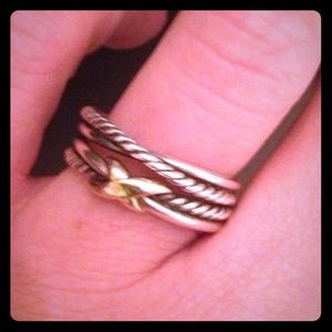 AUTHENTIC- DAVID YURMAN "crossover" ring! Size 6.