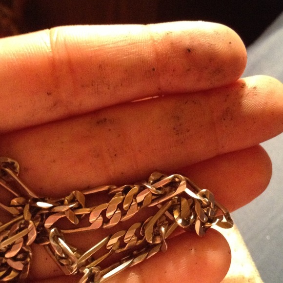 SCAMMER :/NOT ANSWERING ME :( - Picture 4 of 4