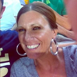 Some fun facts about Lisa @lmflisa 😊