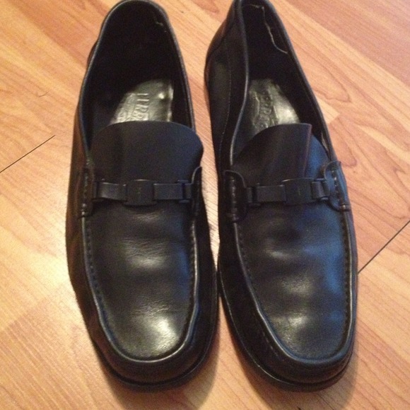 Men's Salvatore Ferragamo black moccasins