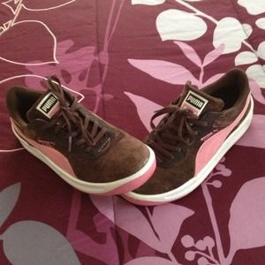 Brown & Pink Puma Sneakers