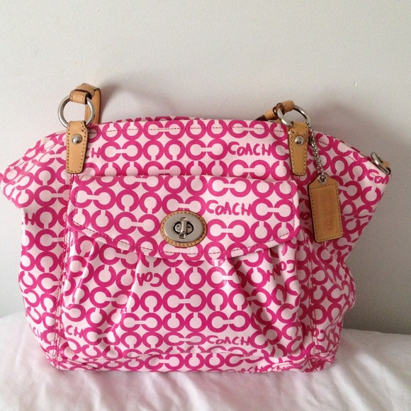 Coach Handbags - Authentic Coach bag