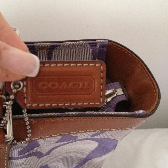 🎉Authentic Coach bag🎉 - Picture 2 of 4