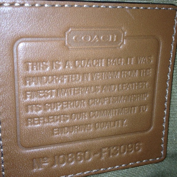 🎉Authentic Coach bag🎉 - Picture 3 of 4
