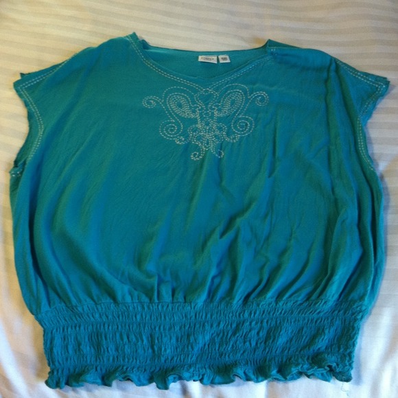Turquoise top