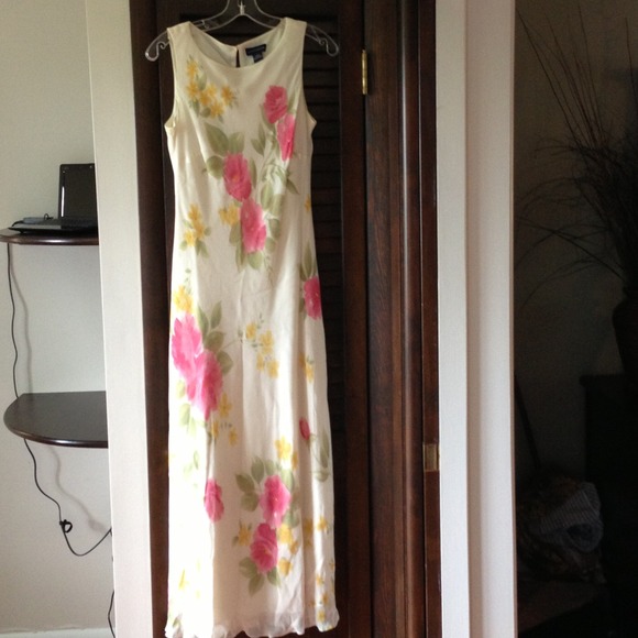 Ann Taylor floral sun dress - Picture 1 of 2
