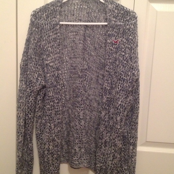 Hollister cardigan