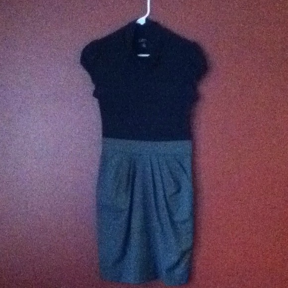 Classy grey and black dress - Picture 3 of 3