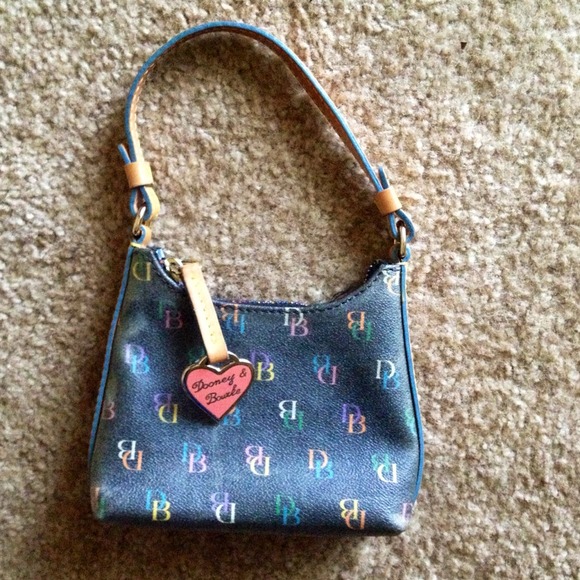 📦❗SOLD IN BUNDLE❗Dooney & Burke Mini Purse