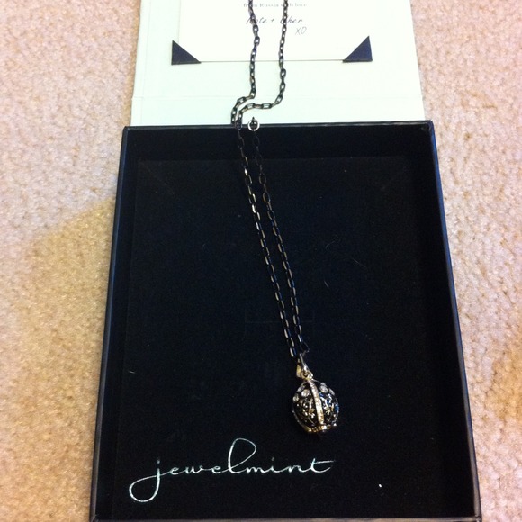 Jewelmint Empress Necklace
