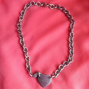 Tiffany choker necklace