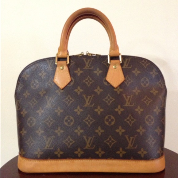 ⭕SOLD to rosejoy⭕💯% Authentic LV Alma