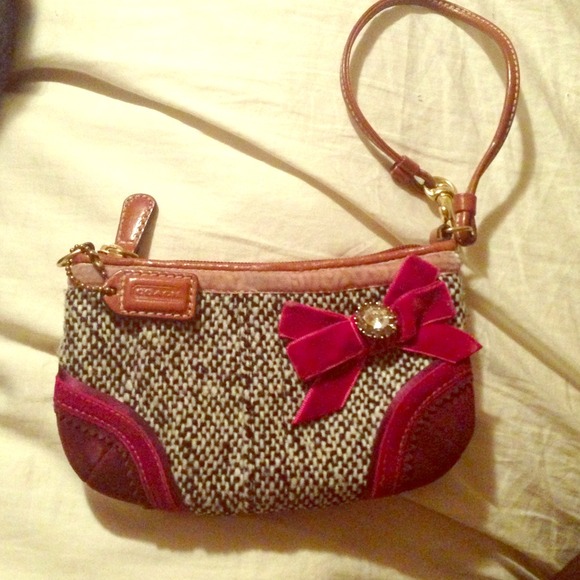 Authentic coach wristlet