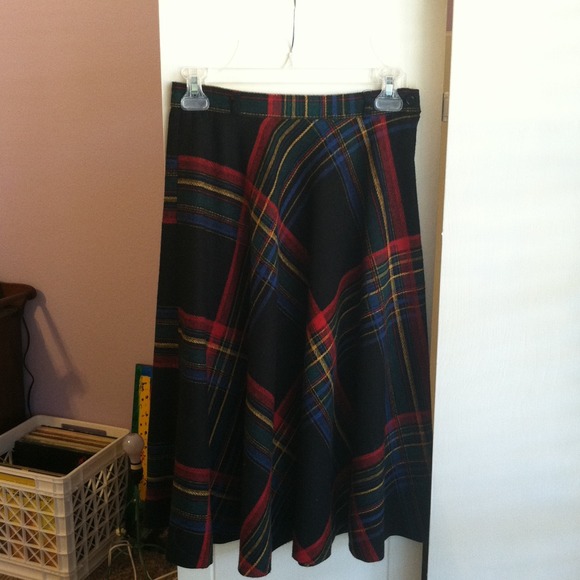 🎉Host Pick!🎉Vintage plaid circle midi skirt