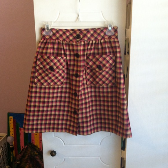 Vintage plaid mini skirt