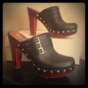 Steve Madden clog heels