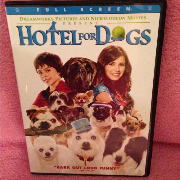 🚫SOLD N BUNDLE🚫🎥DVD HOTEL 4 DOGS!🎥