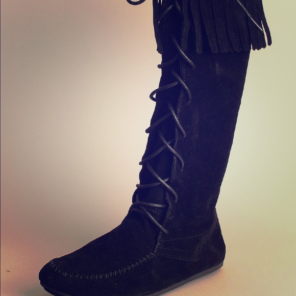 Black fringe lace up boots