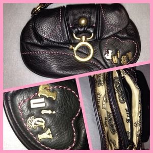 🎈Authentic Juicy Couture Wristlet