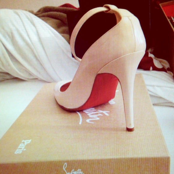 Christian louboutin - Picture 1 of 4