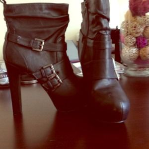 Reserved for @nsandy until Friday Guess  Booties