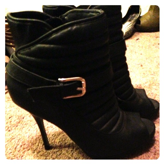 Sheik peep toe booties