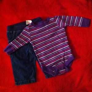 ✨ Striped shirt & Jeans 2 pc Set ✨