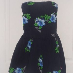 👗 HOLLISTER BLUE STRAPLESS MINI DRESS 👗