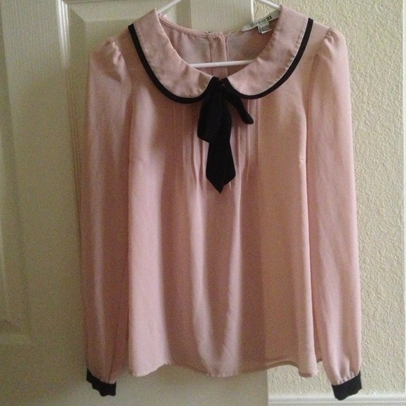 Forever 21 blouse. - Picture 1 of 1