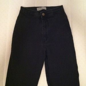 ON HOLD!! @elizabethlk