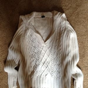 Gap XL cream sweater