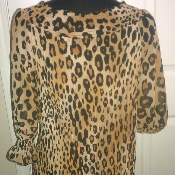 Cheetah print sheer blouse plus size - Picture 3 of 3