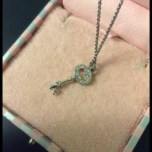 ❌SOLD❗️Authentic Juicy Key necklace.