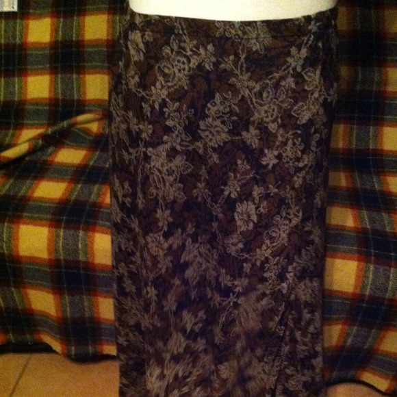 Skirt with Flowers