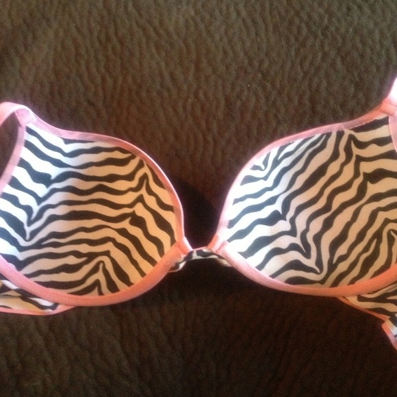 Bra - Picture 3 of 3