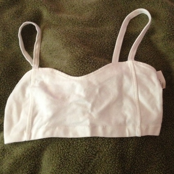Brandy Melville Chiyo Top NEW