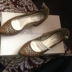 BCBGENERATION flats brown
