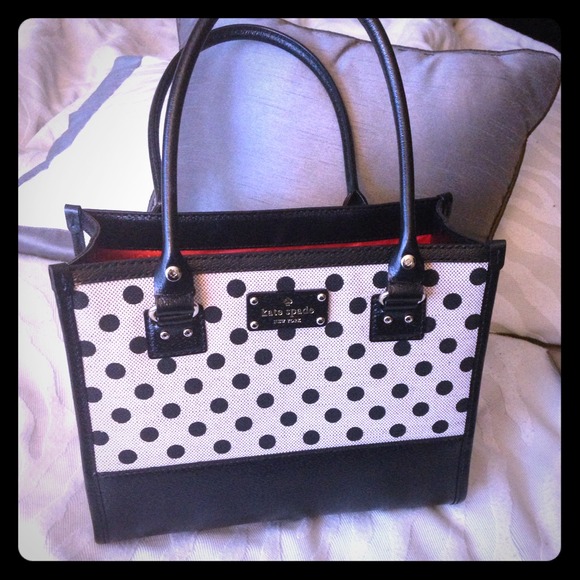 kate spade Handbags - 🎉HOST PICK🎉💯Authentic 🎀Kate Spade Quinn🎀