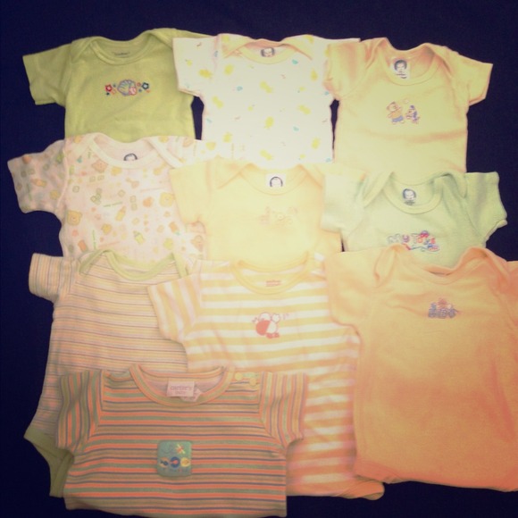 EUC baby Boy onesies 0/3-3/6 months