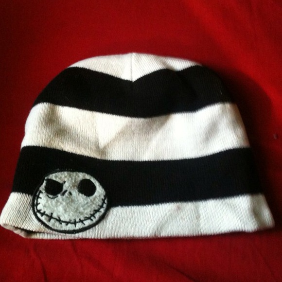 Reversible beanie
