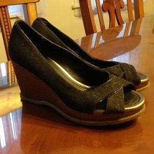 American Eagle Wedges 6