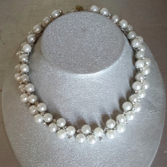 Necklace and Earring set