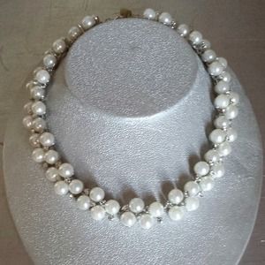 Necklace and Earring set