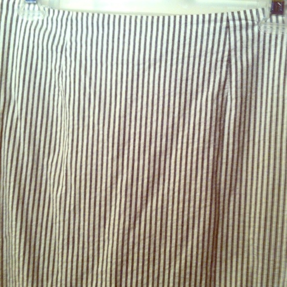 Grace Elements Size 2 skirt