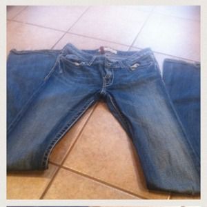 Bundle for @ashleycolson