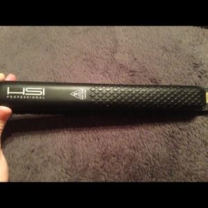 HSI Professional Straightener
