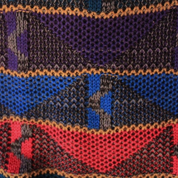 Vintage Sweater - Picture 2 of 2