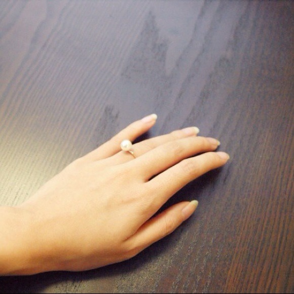 Single pearl ring - Picture 4 of 4