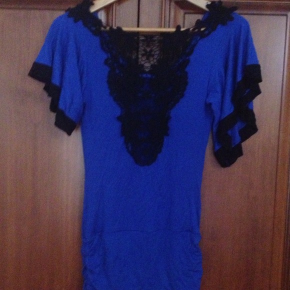 Dress - Picture 2 of 2