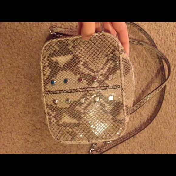 MICHAEL KORS Jet Set Crossbody - Picture 2 of 4